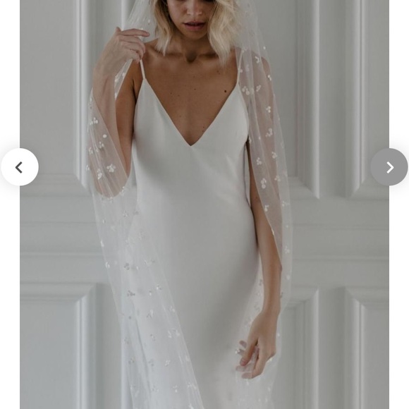 Made With Love Roses Veil - Picture 3 of 4